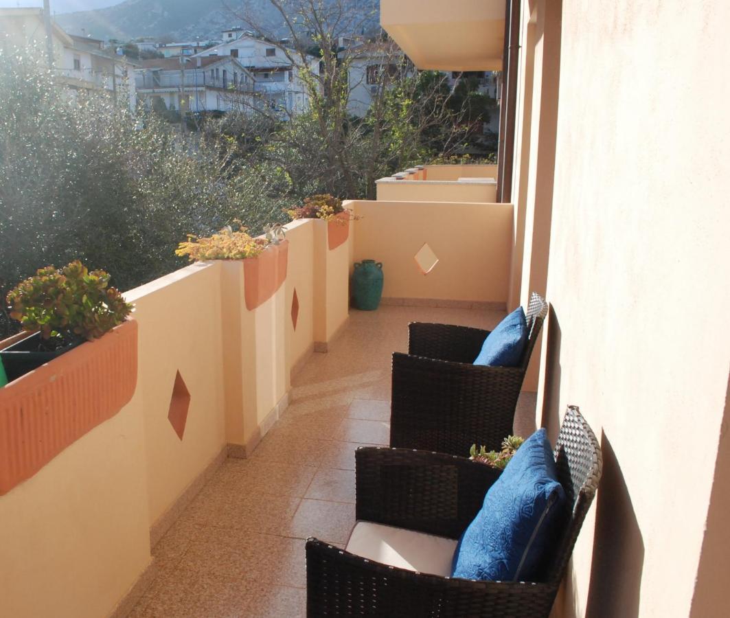 Apartment Conchiglie 2 Cala Gonone Bagian luar foto