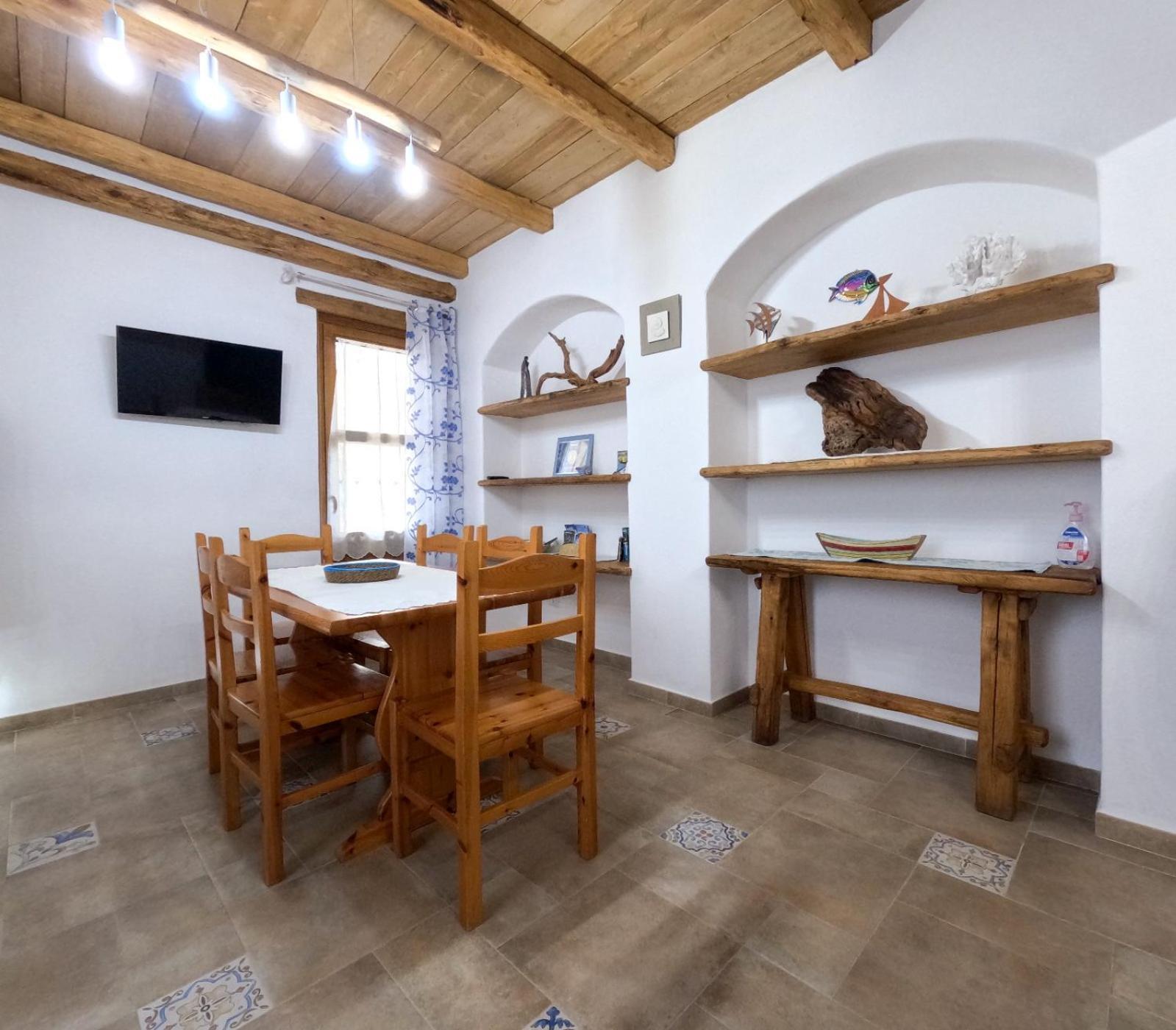Apartment Conchiglie 2 Cala Gonone Bagian luar foto