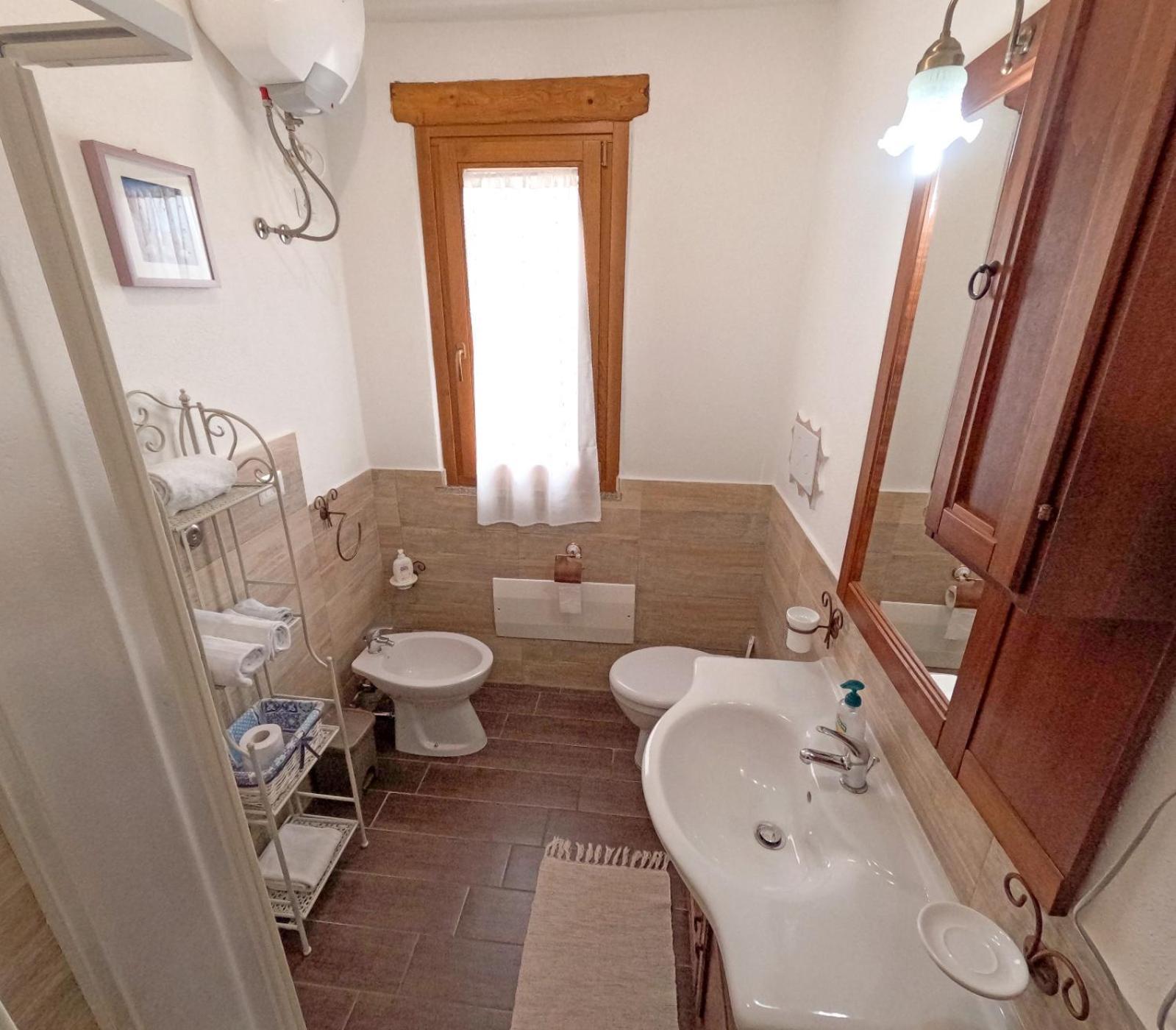 Apartment Conchiglie 2 Cala Gonone Bagian luar foto